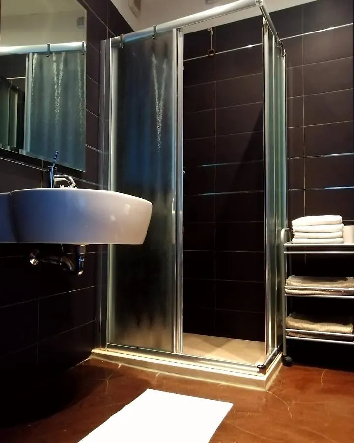 Le Vele Affittacamere Desenzano del Garda Guest house
