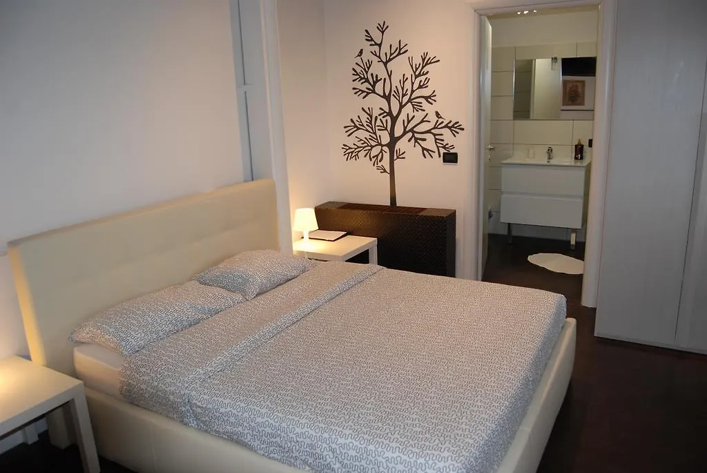 Le Vele Affittacamere Desenzano del Garda Guest house